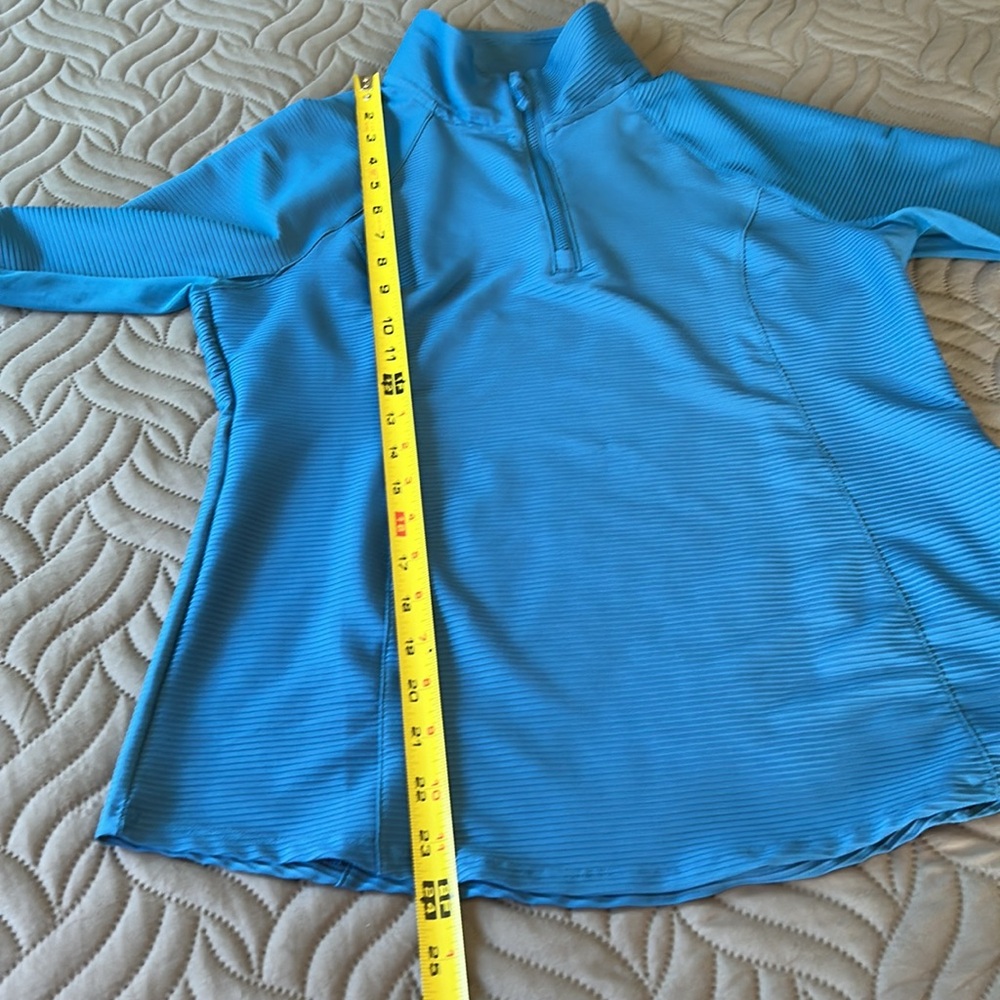 EUC - 💙 Chico's Blue Fitted 1/4 Zip Polo Sweatship - Picture 4 of 9